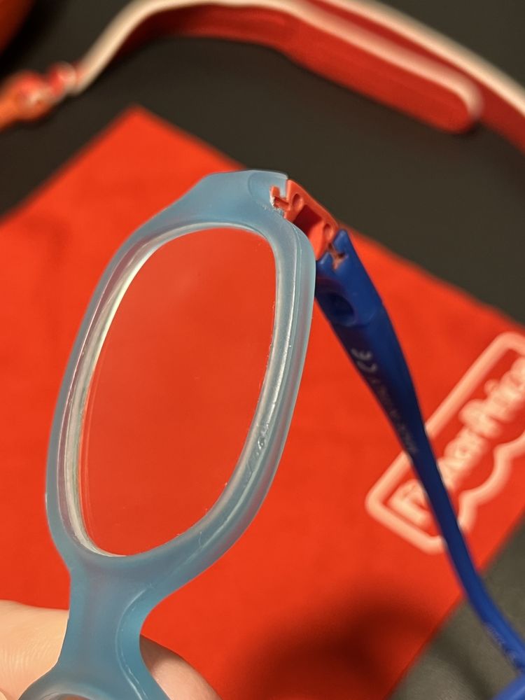 Fisher Price FPV-20 - dziecięce oprawki do okularów
