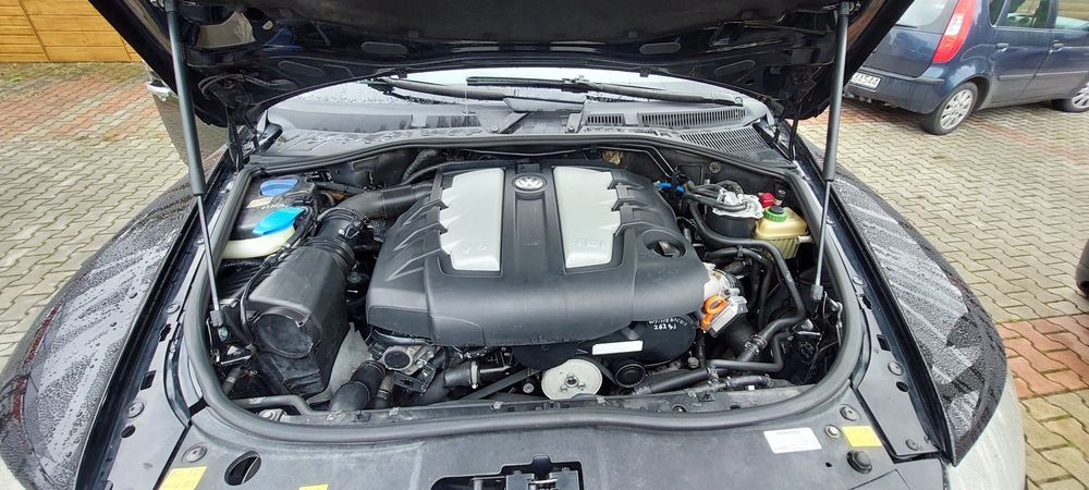 VW Touareg 4x4 Hak 3.5T serwisowany