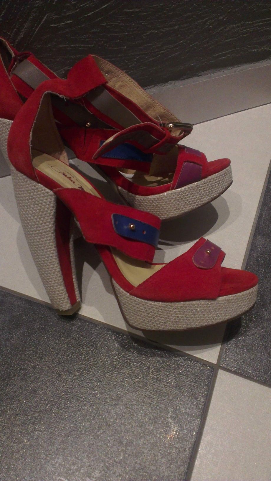 Buty Julia Monti 37r.