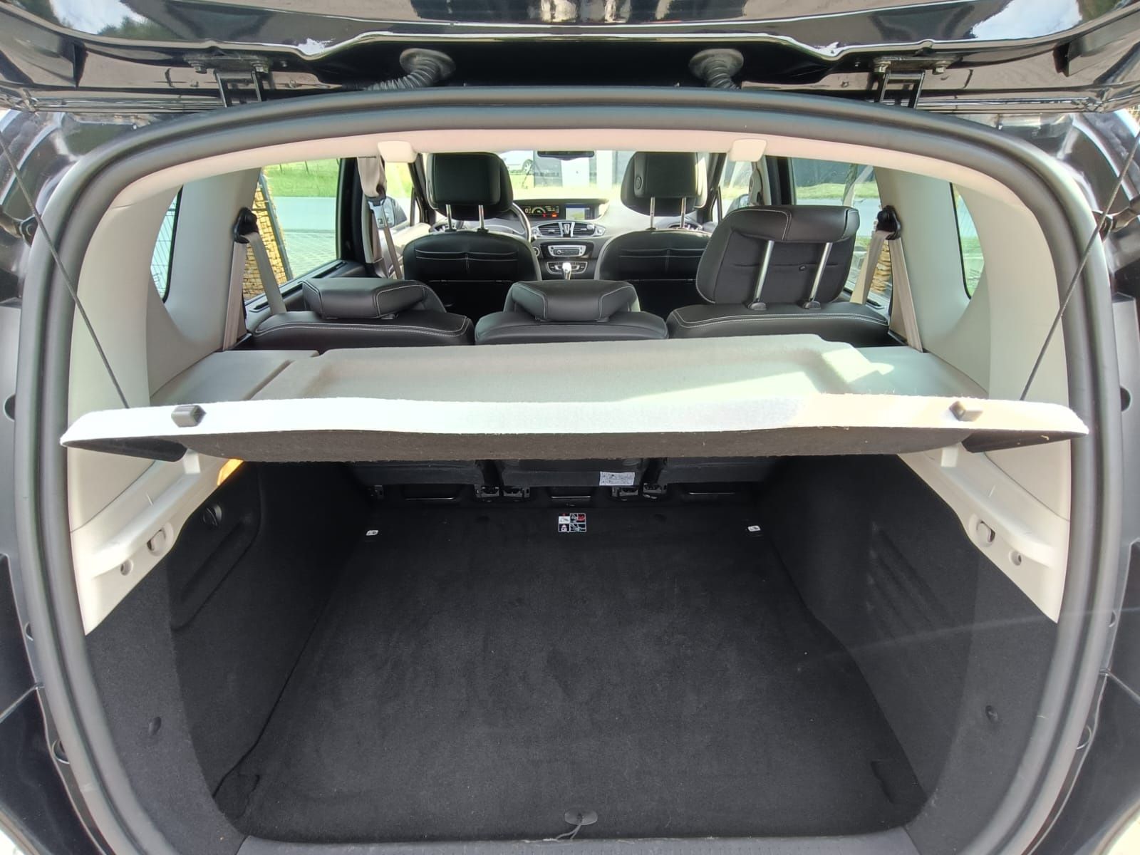Renault Scenic lift 2014 , 1.5DCI automat, nacvi, kamera cofania, temp
