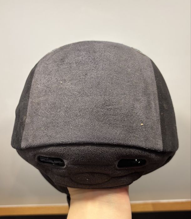 Kask jeździecki zamszowy czarno - szary 54 cm  Euro-Lite