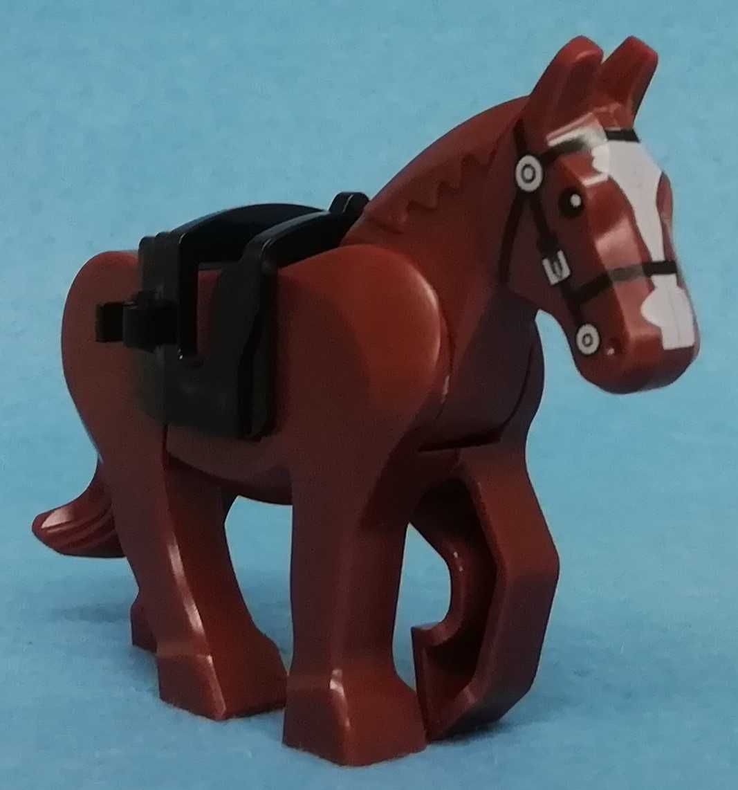 Cavalo Castanho (Animais)