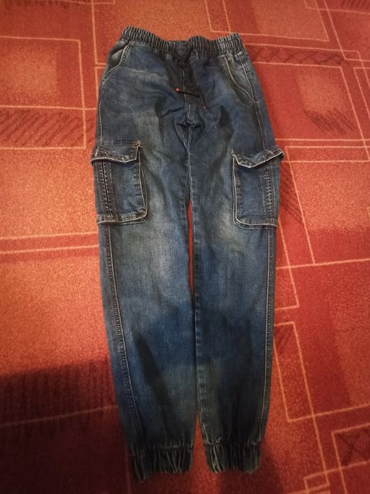 Молодіжні джинси джогери