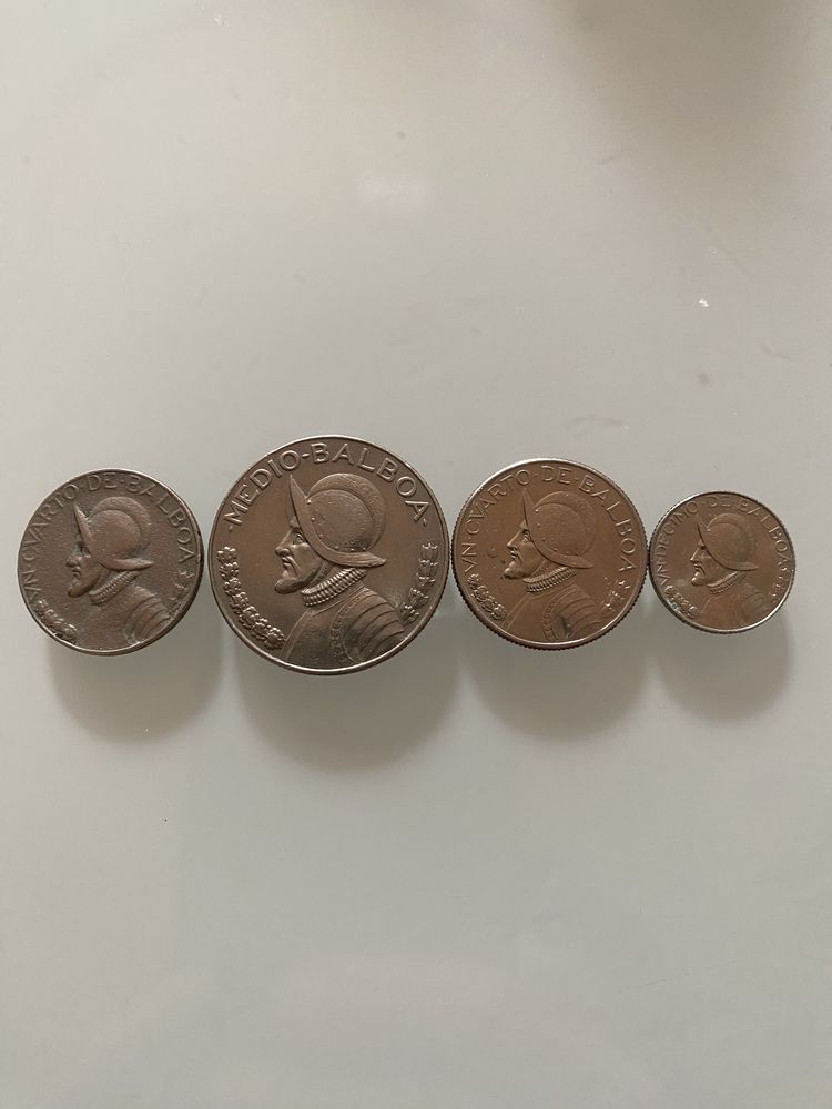 Продам монеты Панамы