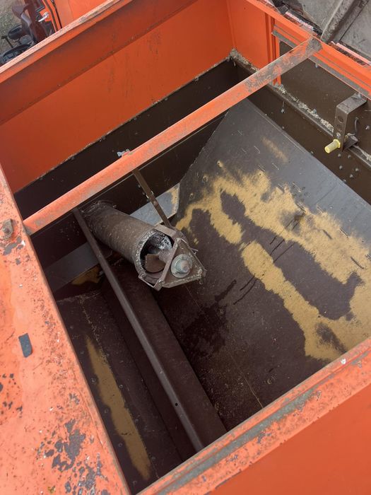 Комбайн зернозбиральний Dronningborg 7500