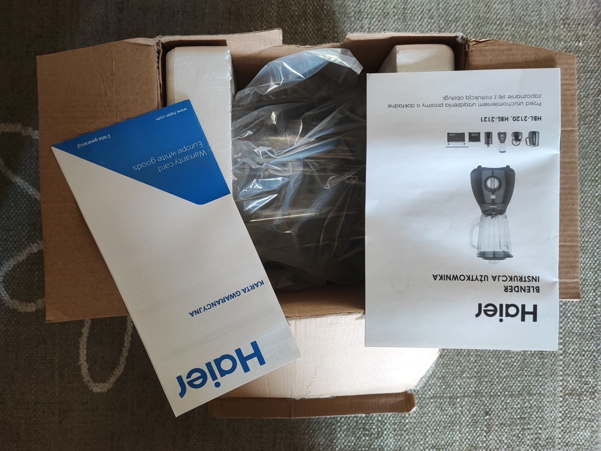 Blender kielichowy Haier HBL2121, 500W 1,5 litra
