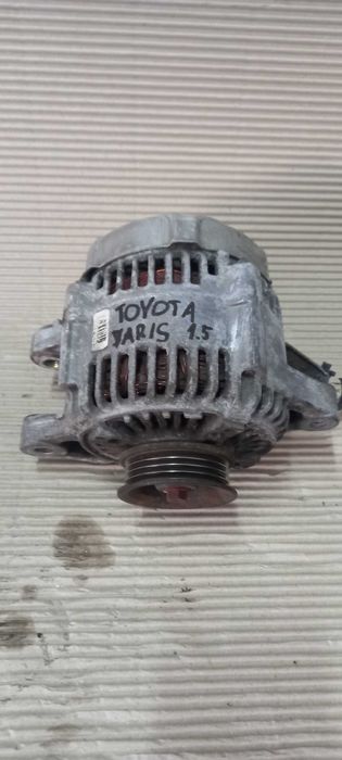 Alternator Toyota Yaris Verso 1.5 benzyna Denso