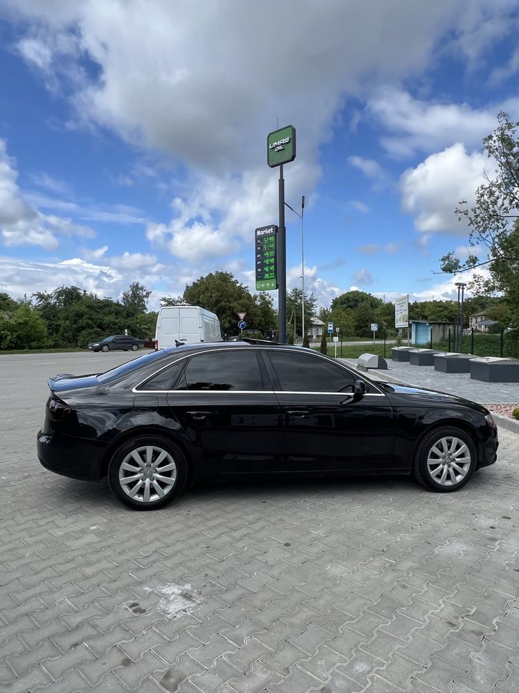 Продам автомобіль Ауді А4 В8 Рейсталінг
