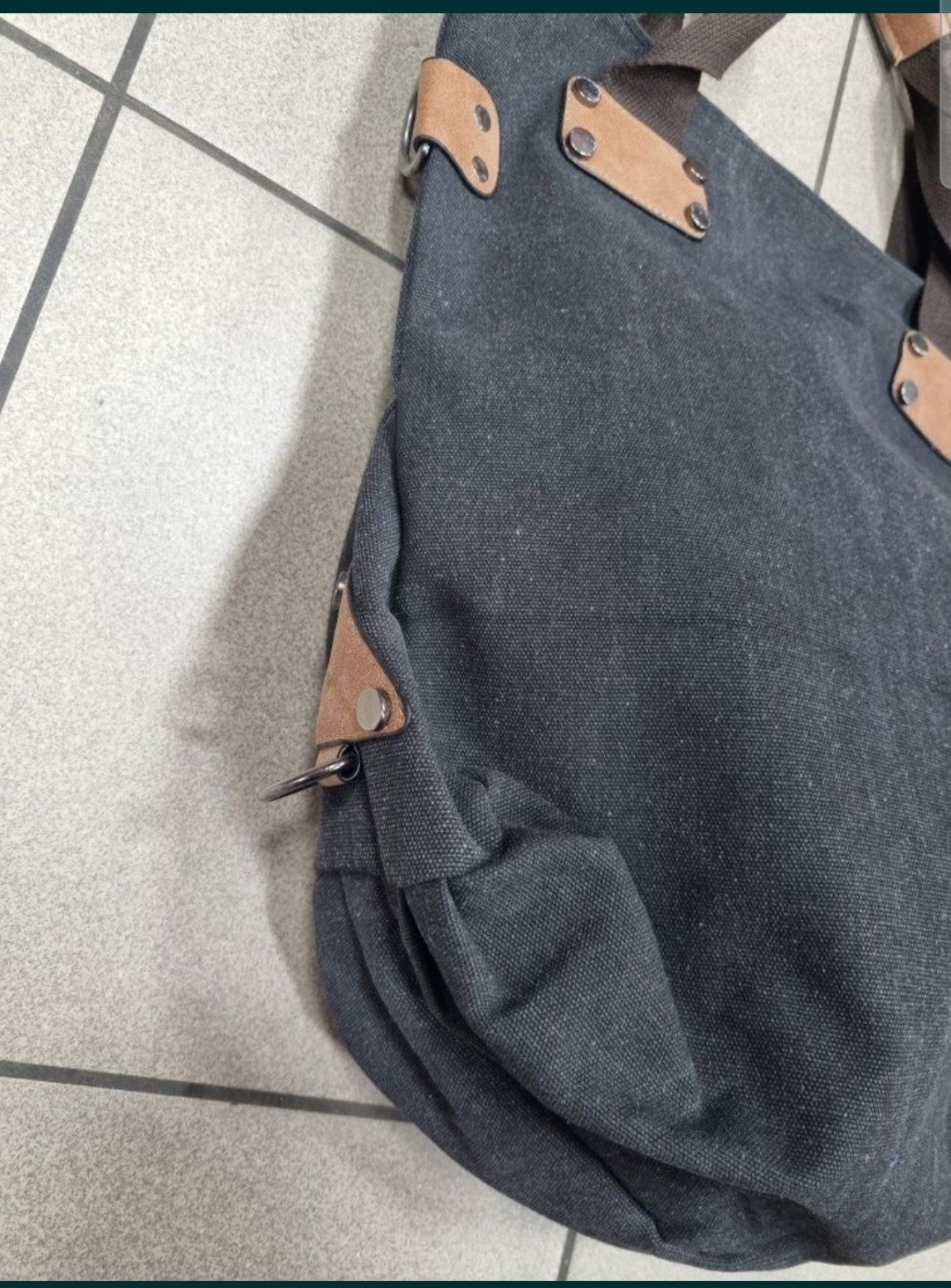Torebka damska z gwiazdą shopper czarna