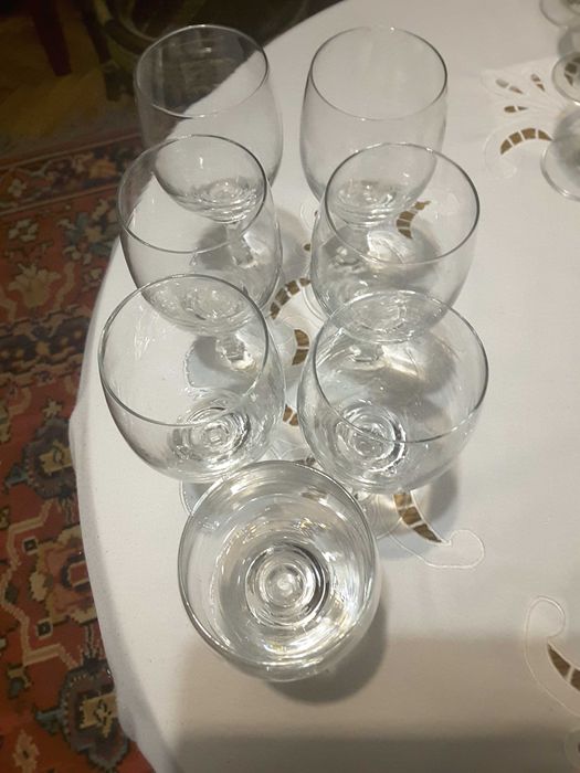 Stare kieliszki do wina PRL