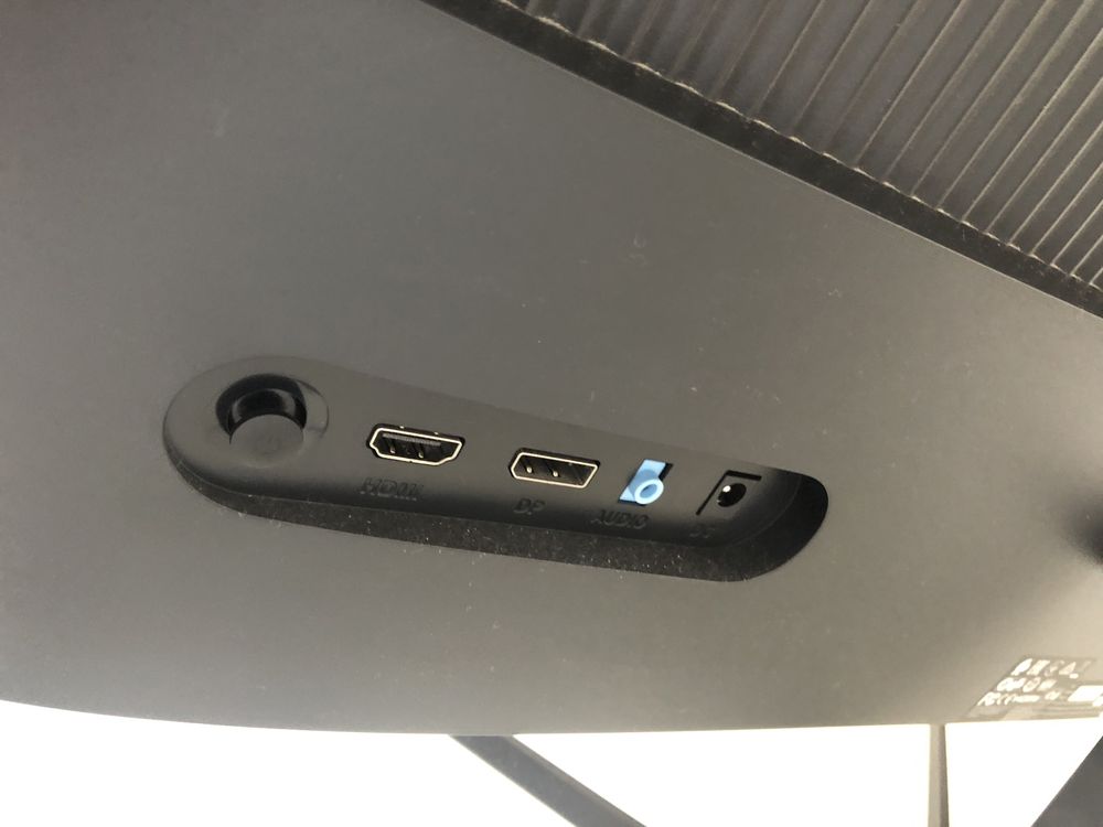 Monitor & Cadeira Gamer