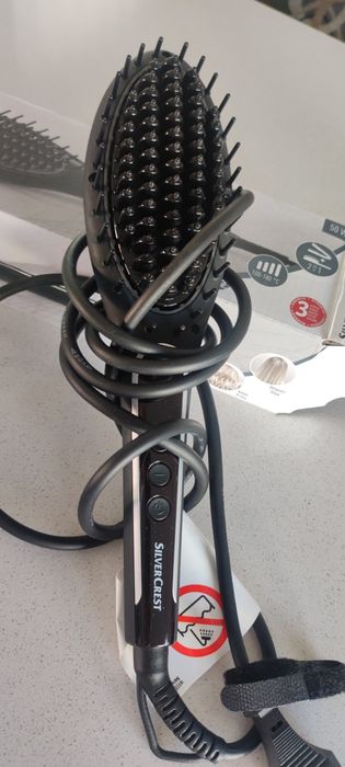 Escova alisadora Elétrica