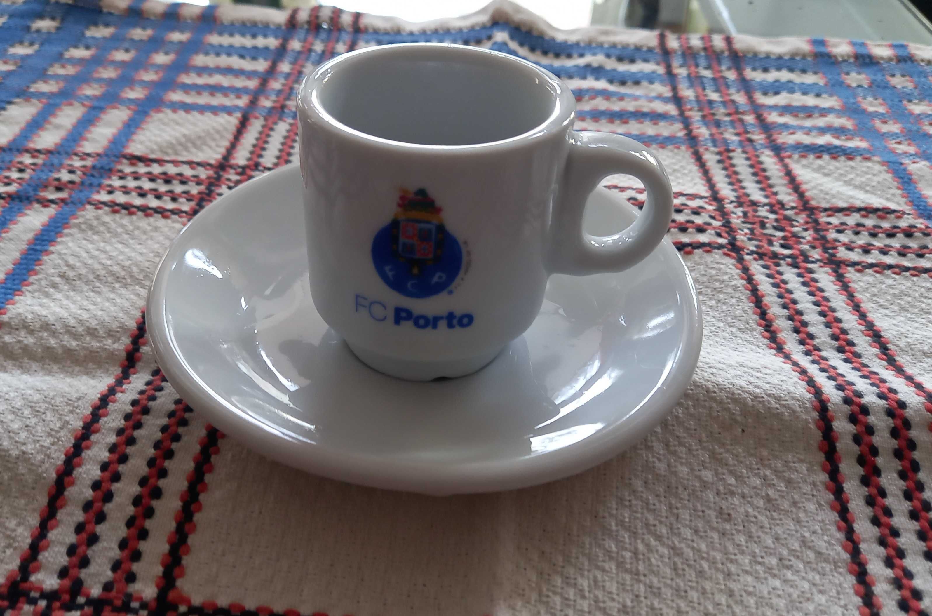 Artigos Futebol Clube Porto - Porta chave; Caneta; chávena, copo Novos