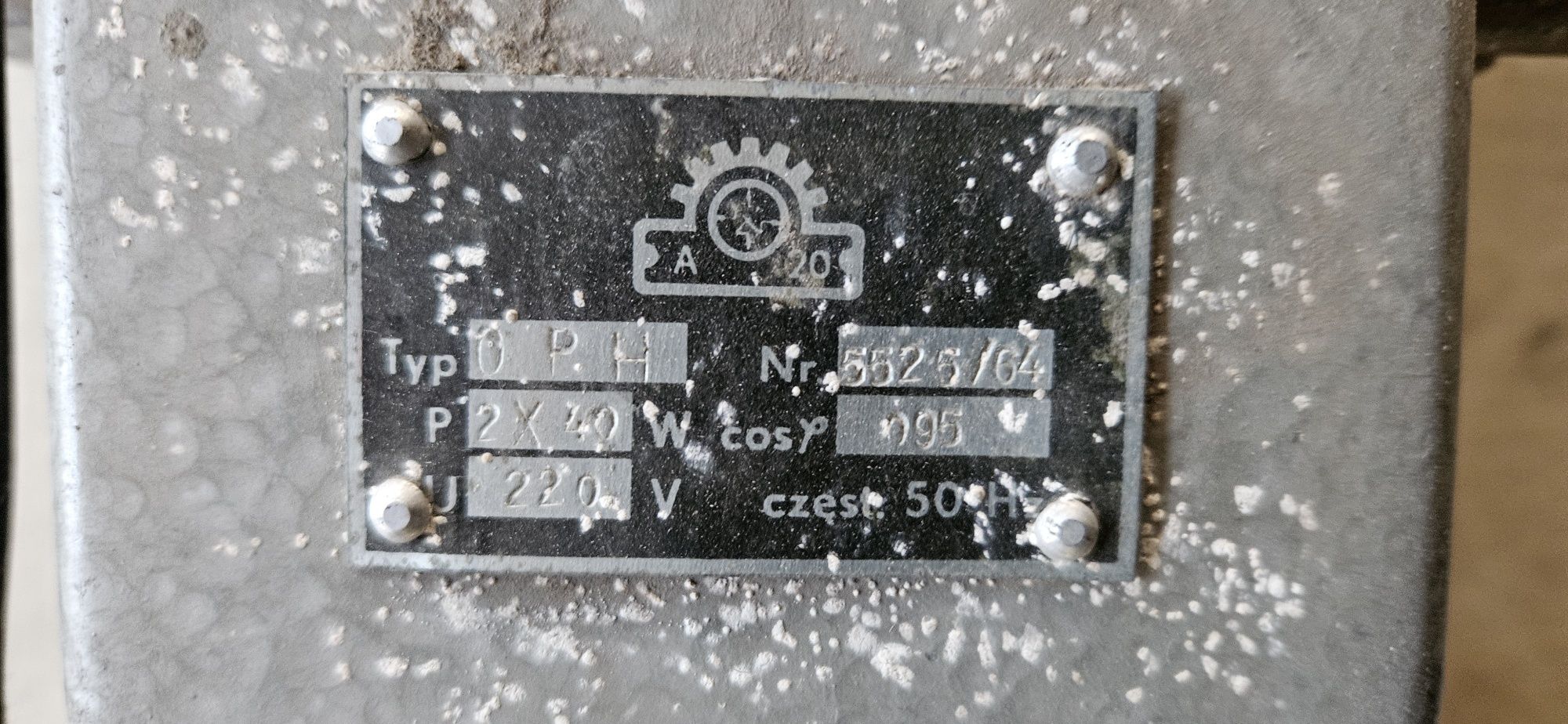Lampa przemysłowa PRL