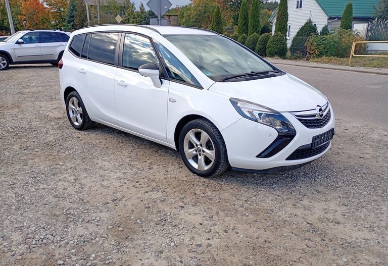Opel Zafira 2014