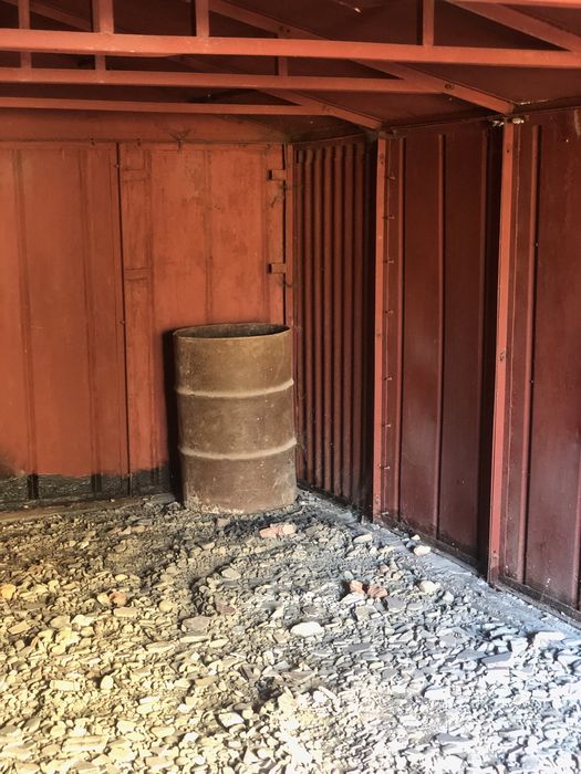 Металевий гараж в оренду