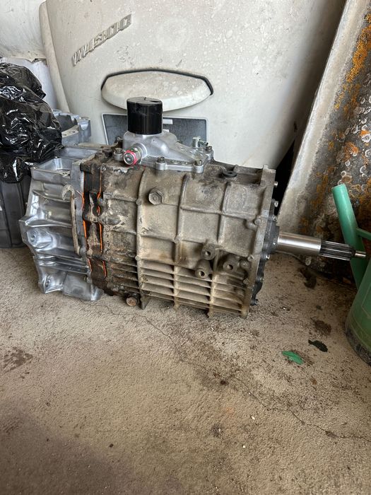 Caixa Toyota H152F/151F