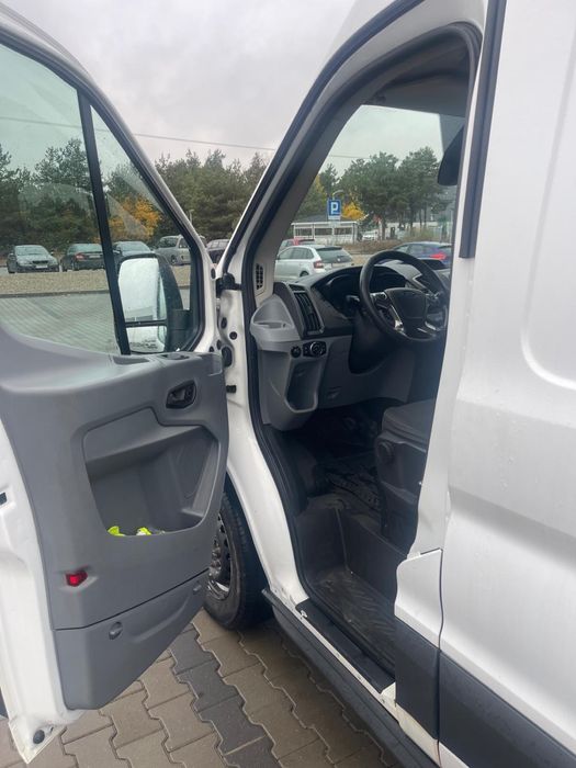 Ford Transit  L4H3