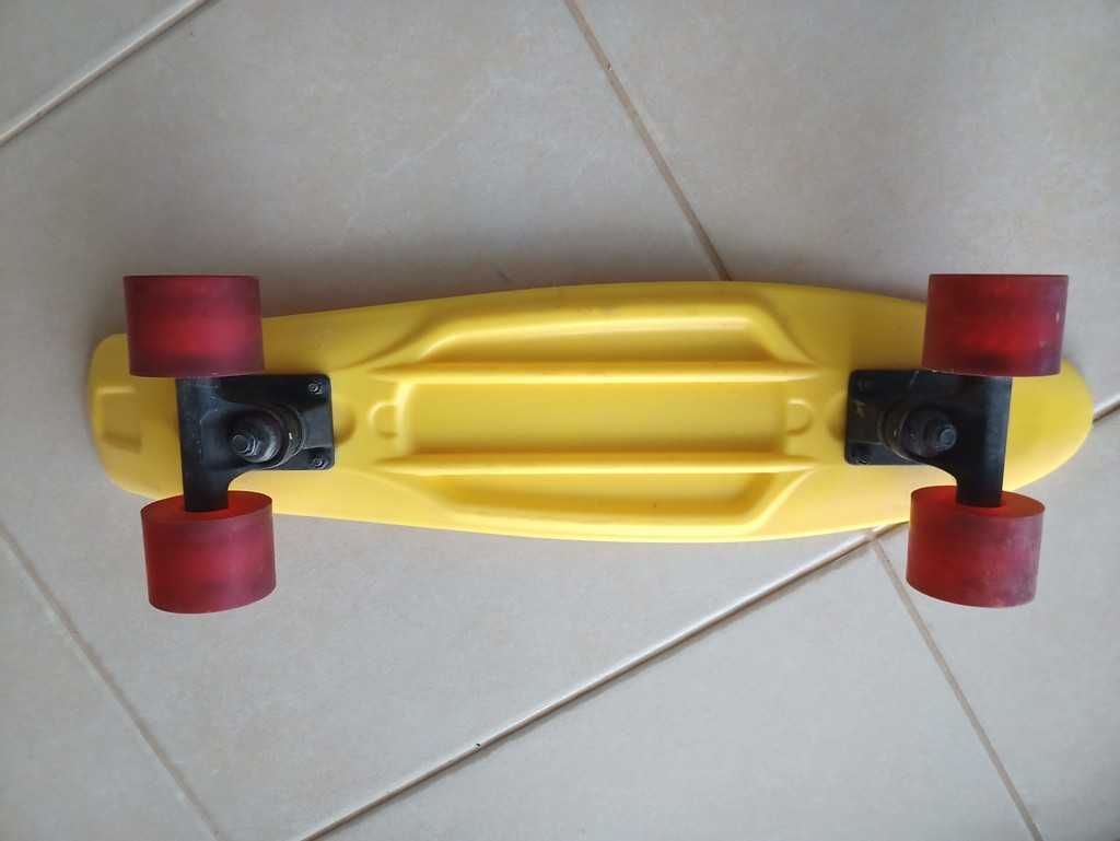 Skate Oxelo criança - ótimo estado