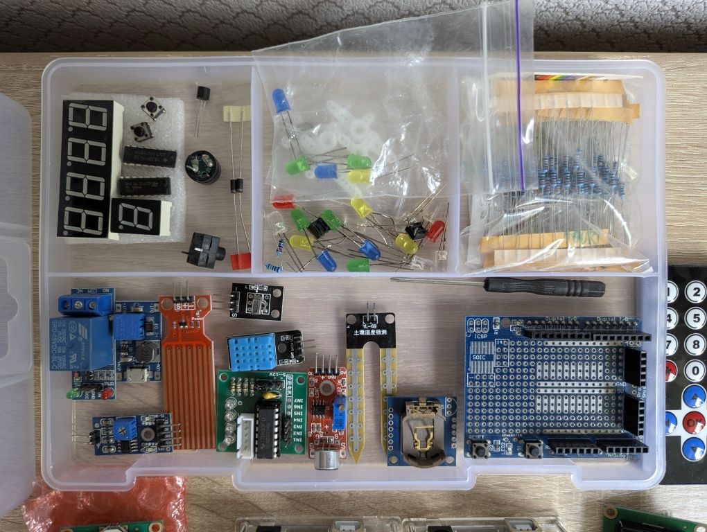 Набір Arduino + датчики