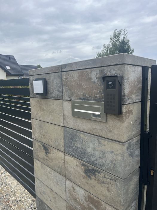 Instalacja i serwis napędów do bram, domofonów i wideodomofonów