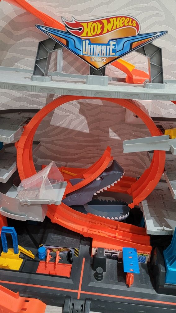 Pista do tubarão da Hotwheels