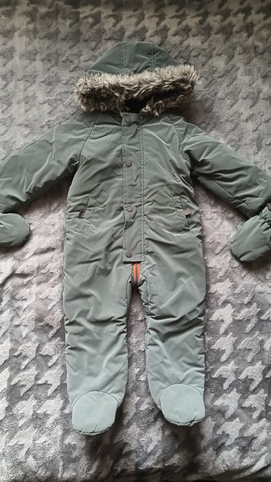 Зимовий комбінезон