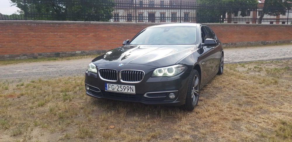 Sprzedam BMW f10 520d xdrive 190kM