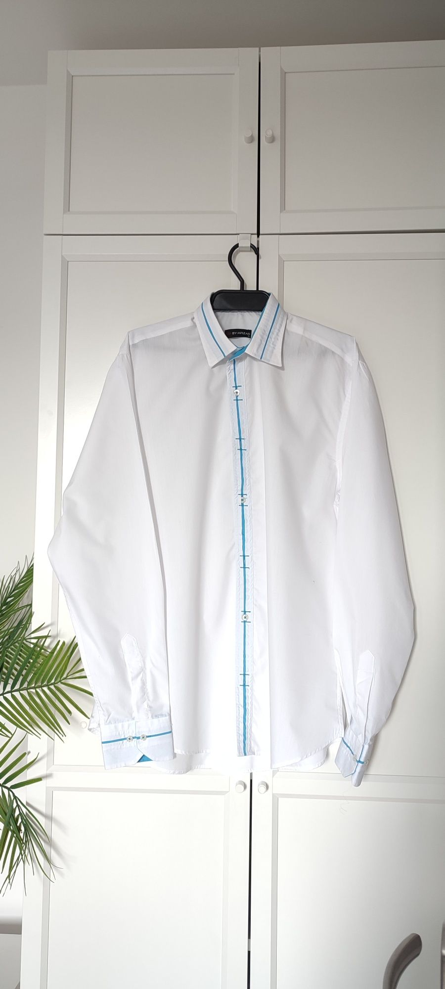 Koszula męska biała na komunię wesele zapinana rozmiar 42 XL jak nowa