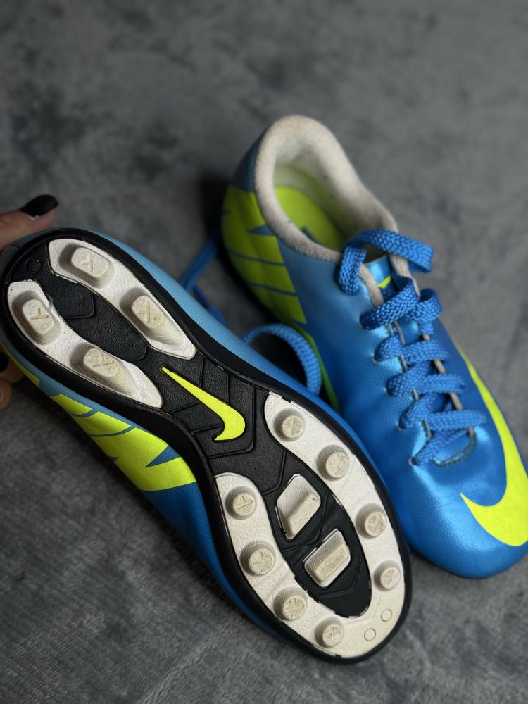 Сороконожки бутсы для футбола nike