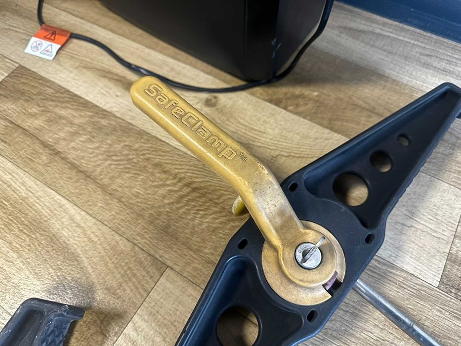 Uchwyt na bagażnik do drabin Safe Clamp