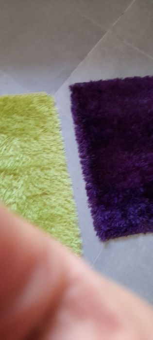 Vendo ou troco tapetes roxo e verde