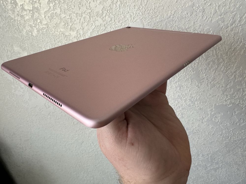 iPad Pro 9.7 32Gb WiFi + 4G LTE RoseGold A1674