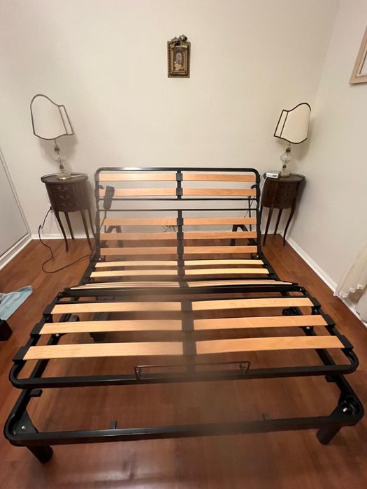 Estrado articulado elétrico