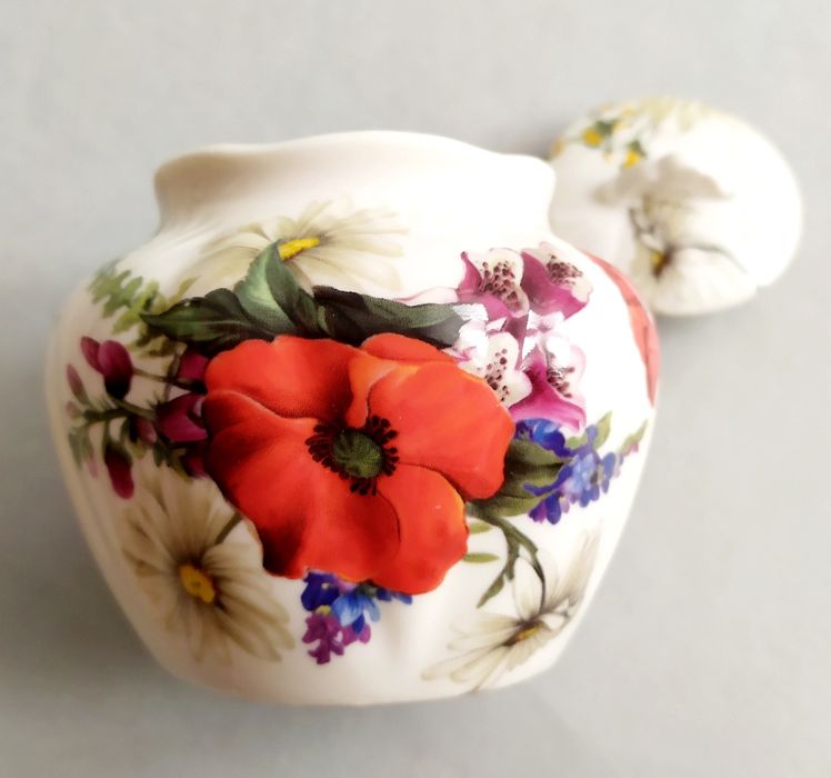 Grace Teaware фарфоровая сахарница конфетница шкатулка керамическая