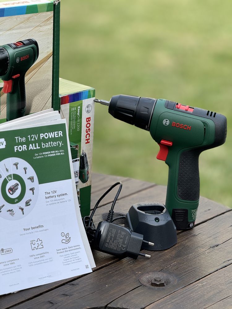 Bosch EasyDrill 1200 Шуруповерт акумуляторний