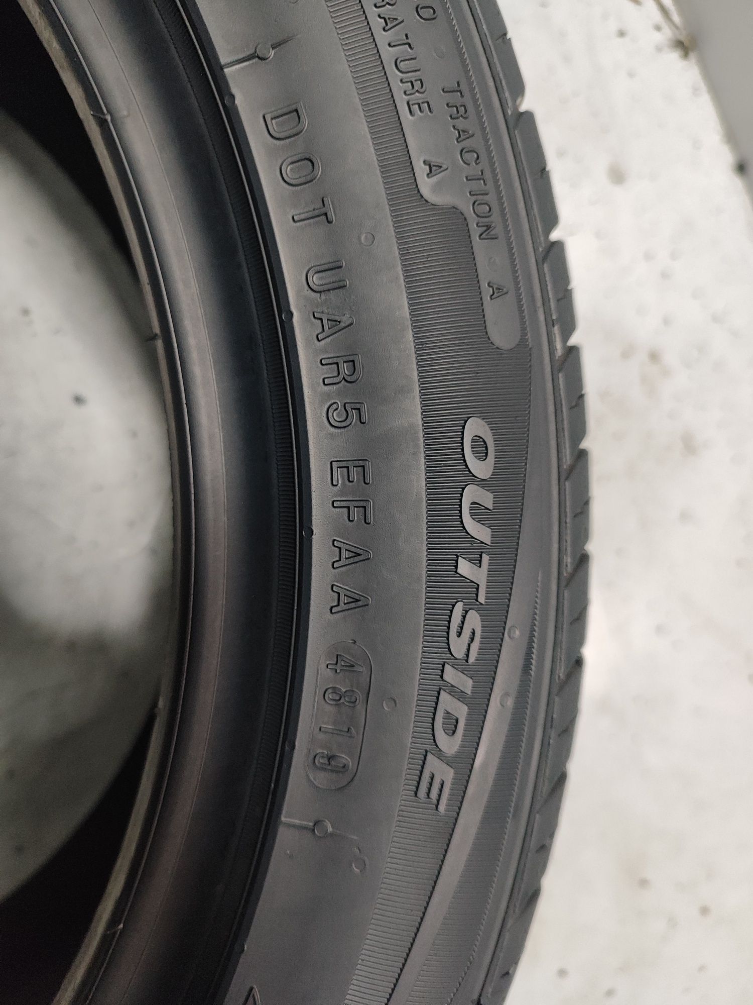 2 Pneus semi novos Nexen 215/45R16 86H Oferta dos portes