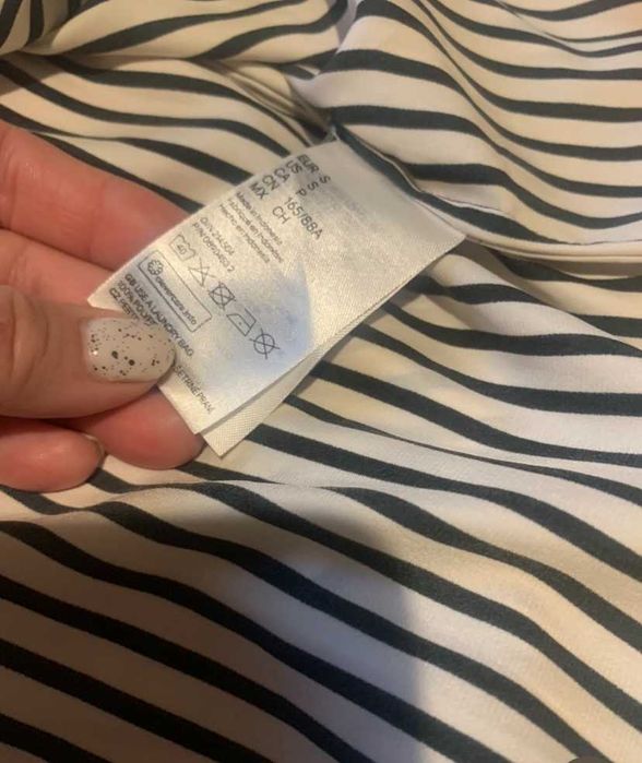 Стильное кэжуал платье рубашка H&M в полоску р.S в идеале