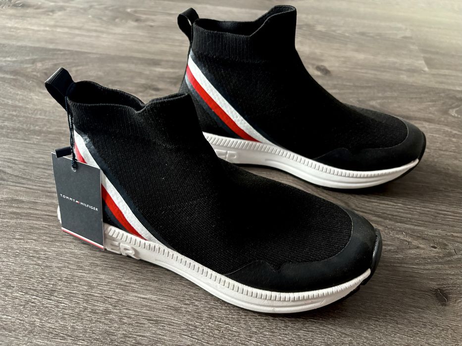 Buty sneakersy ze skarpetą Tommy Hilfiger rozmiar 37
