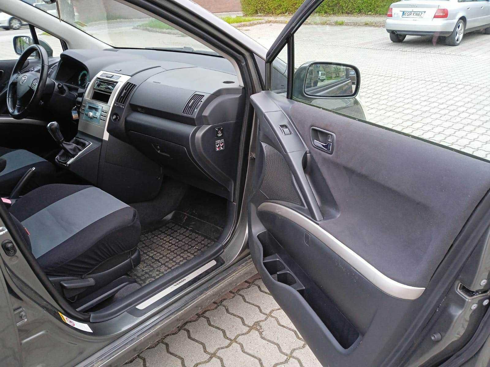 Toyota Corolla Verso 2.2 Diesel