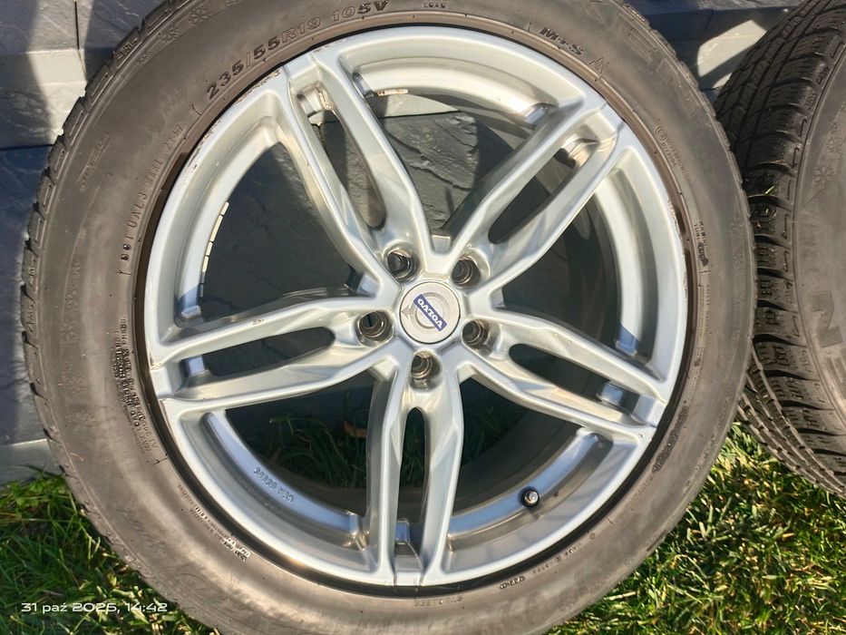 Felgi aluminiowe 19' 5x108 ET45 235/55 R19 zimowe komplet 4 szt okazja
