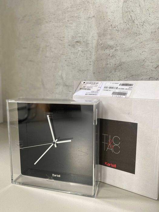 Zegar Kartell Tic&Tac PHILIPPE STARCK design space age akryl zegarek