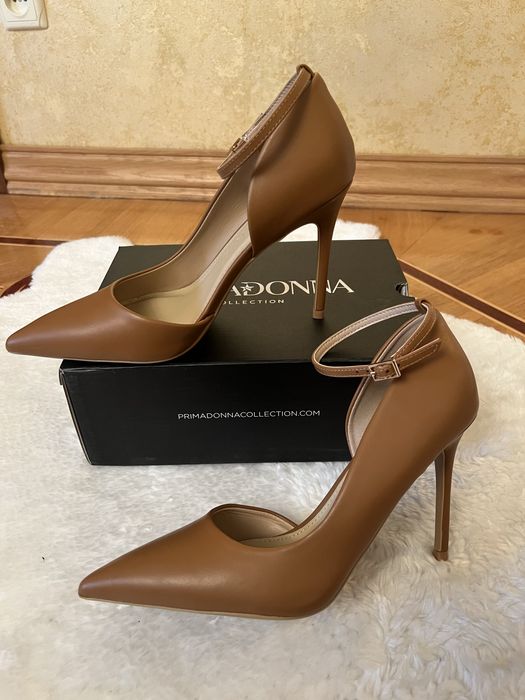 Нові туфлі, 40 розмір, Primadonna Collection (Італія)