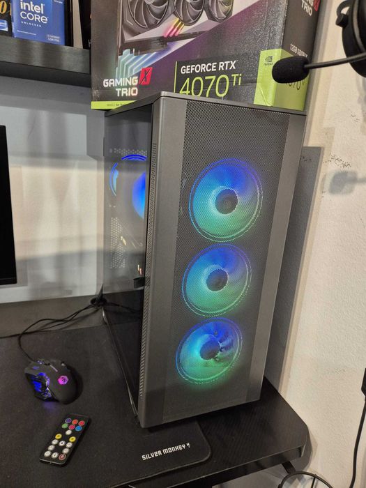 Intel i7 14700KF RTX 4070Ti Super komputer
