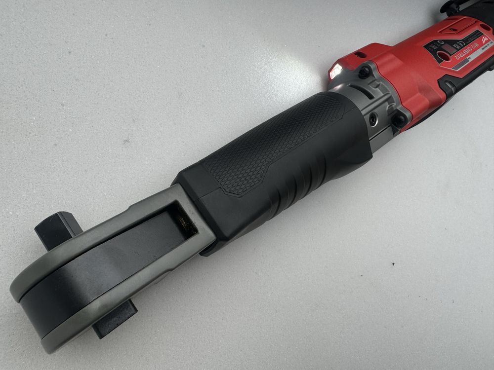 MILWAUKEE M12 ONEFTR12-201C - Cyfrowy klucz dynamometryczny