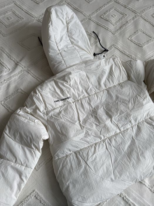 Легенький пуховик Karl lagerfeld оригінал! Розмір М