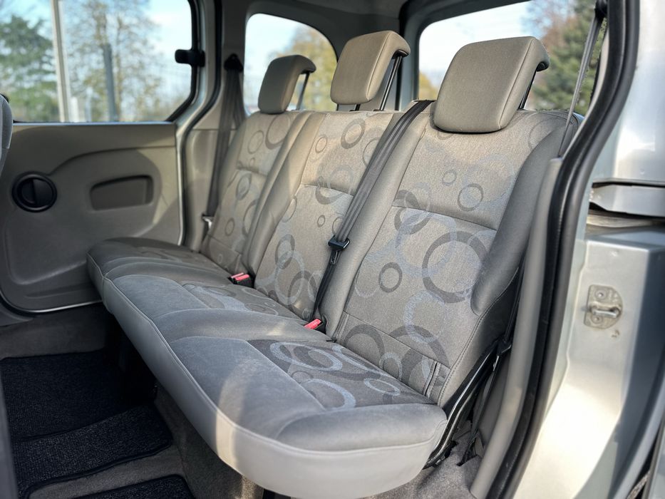 Продам Renault Kangoo 2008