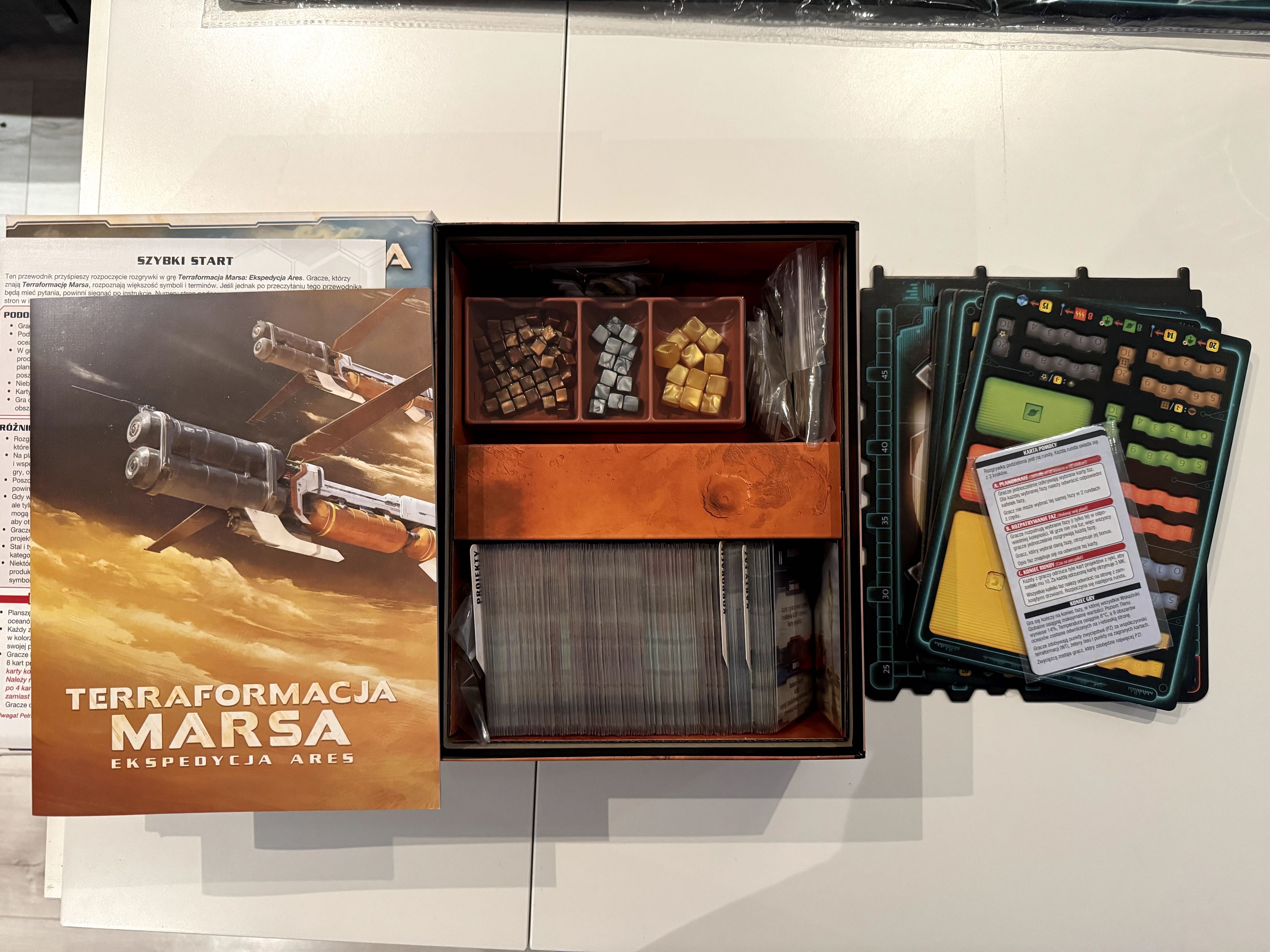 Terraformacja Marsa Ekspedycja Ares, karty w koszulkach + 4 maty