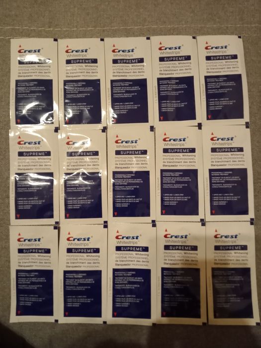 Paski wybielające Crest Supreme 30 sztuk (15 saszetek)