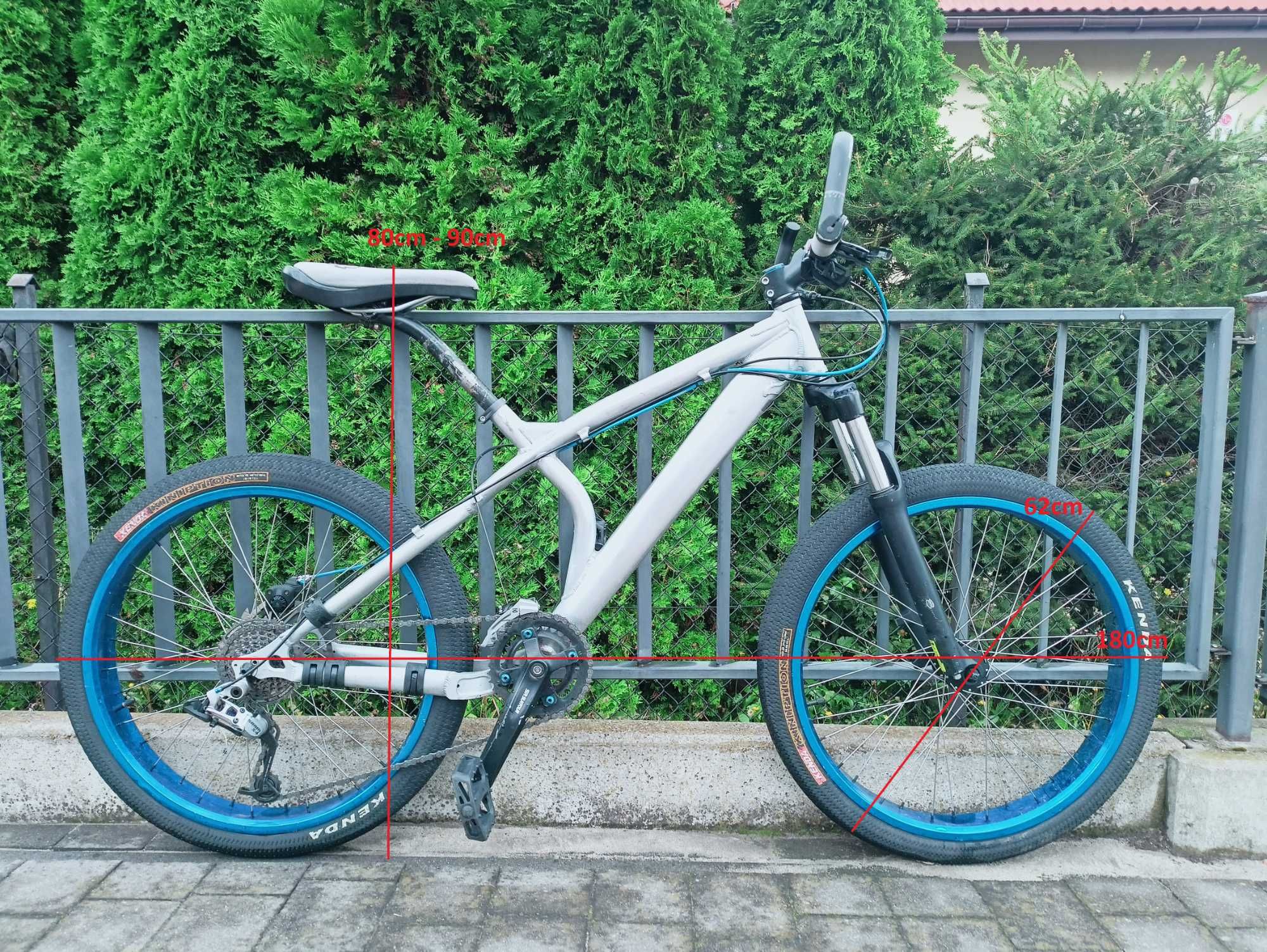 Unikatowy rower z szerokimi oponami CUSTOM